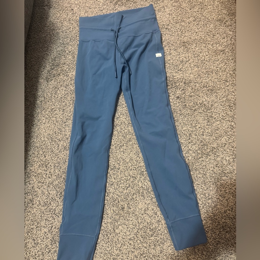 Vuori daily High-Waisted Leggings with Stretchy Fit